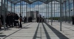 Rotterdam legt een van de grootste groendaksystemen van Europa aan In Rotterdam wordt het multifunctionele gebouw Dakpark Rotterdam gerealiseerd met een totale afmeting van ruim acht hectare. Met veertigduizend m2 aan groen dak wordt een van de grootste groene daken...