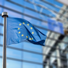 Dutch Green Building Council (DGBC) heeft de eerste Nederlandse handreiking gepubliceerd over de EU Taxonomie specifiek voor de bouw- en vastgoedsector. De EU Taxonomie is Europese wetgeving om te bepalen of beleggingen en investeringen groen zijn of niet.